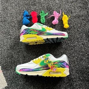 Nike Air Max 90
Grateful Dead University of Oregon
Grateful Ducks